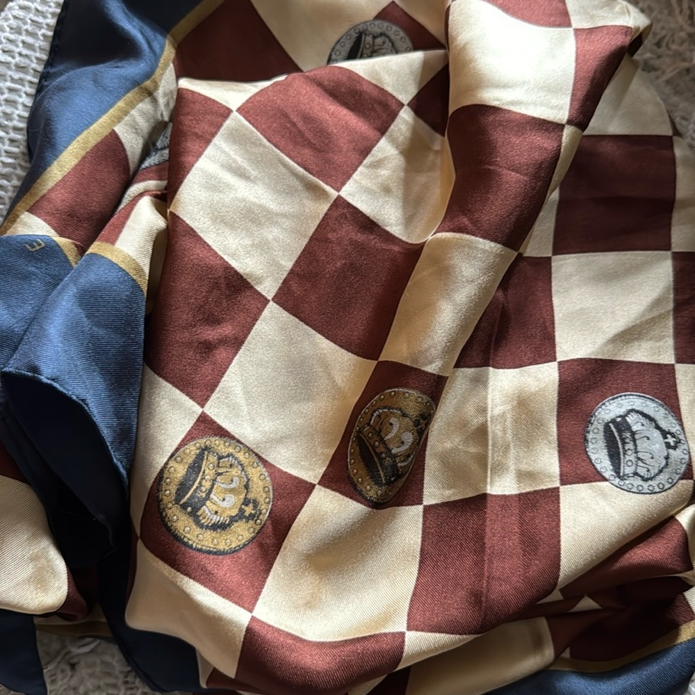 Perry Ellis scarf 100% silk made in Japan